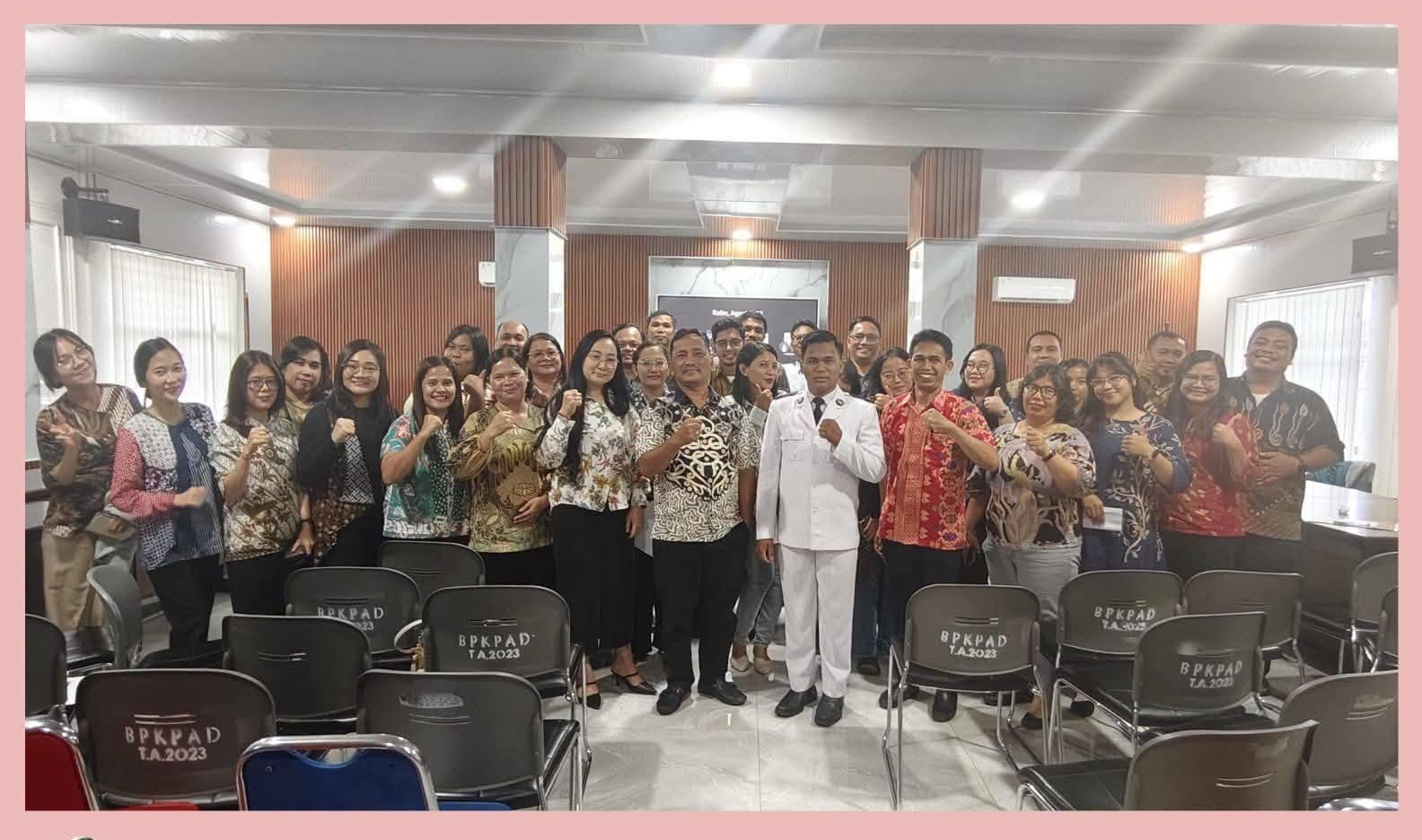 Ibadah Bersama ASN Beragama Kristen BPKPAD dan Sekretariat DPRD Kota Sibolga